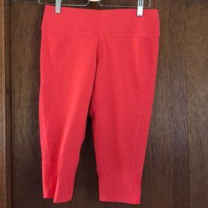 Lucy Knee length leggings